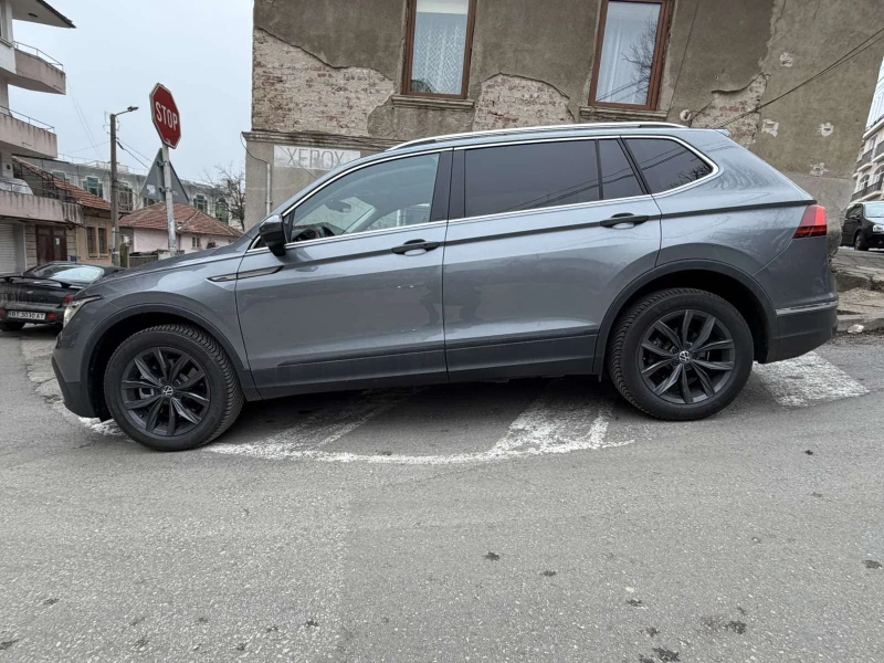 VW Tiguan, снимка 14 - Автомобили и джипове - 53022824