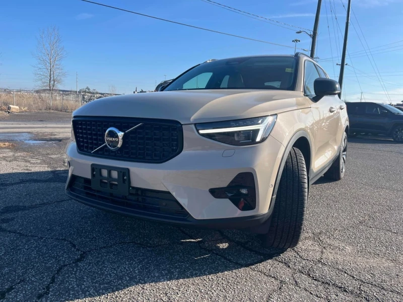 Volvo XC40 * Ultra Dark Theme * CARFAX * БЕЗ ПЪРВОНАЧАЛНА ВНО