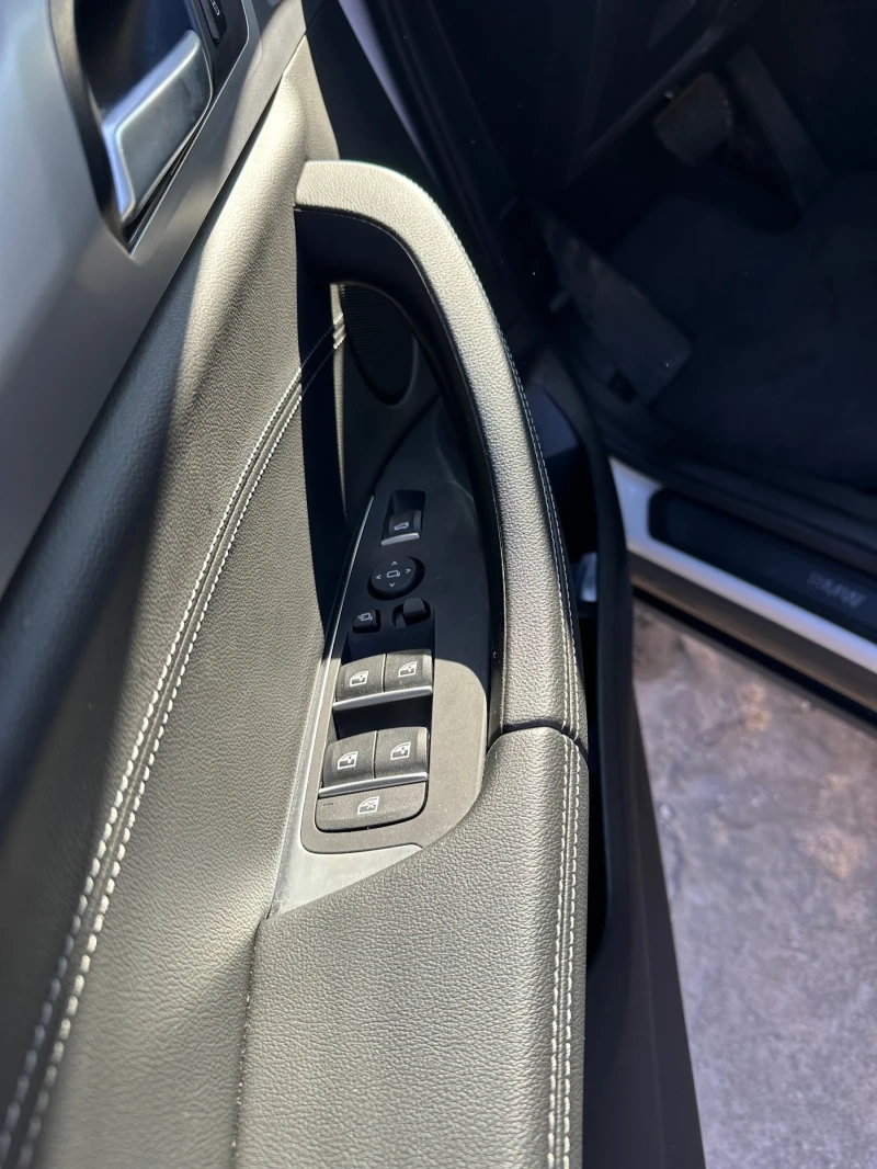 BMW X3 30e -Plug-in hybrid (PHEV) xDrive, снимка 10 - Автомобили и джипове - 53582042