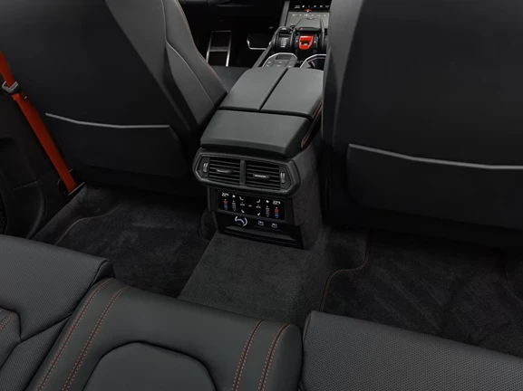 Lamborghini Urus SE = Carbon Ceramic Brakes =  | Mobile.bg   13