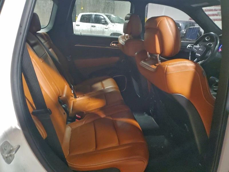 Jeep Grand cherokee SRT-8* 6.4L 475HP* CARFAX, снимка 10 - Автомобили и джипове - 53139746