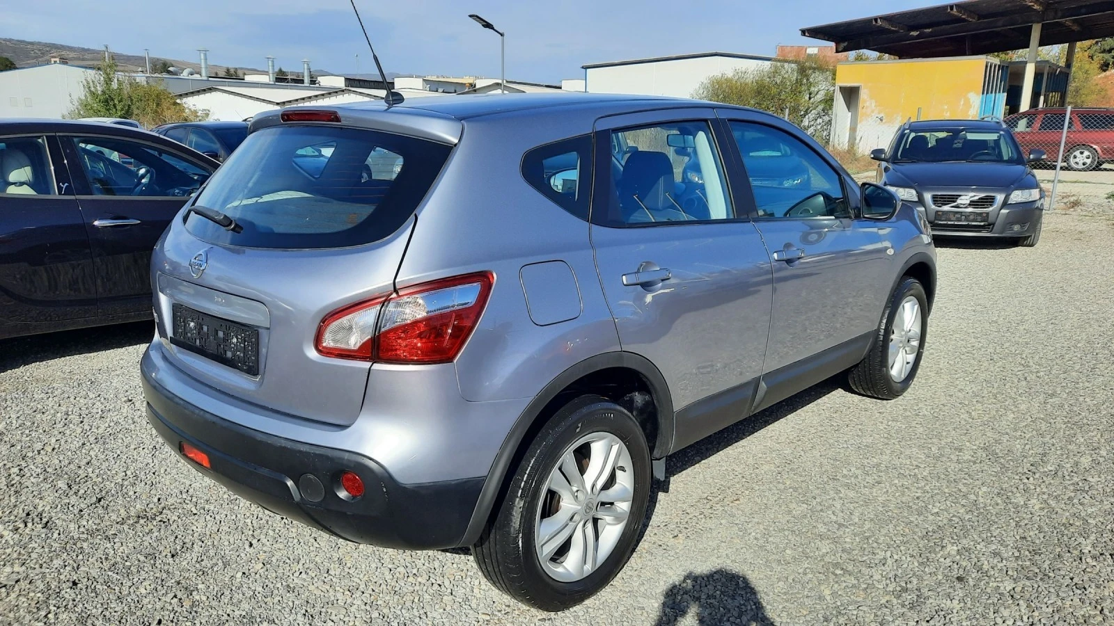 Nissan Qashqai 1.6i 117кс - изображение 4