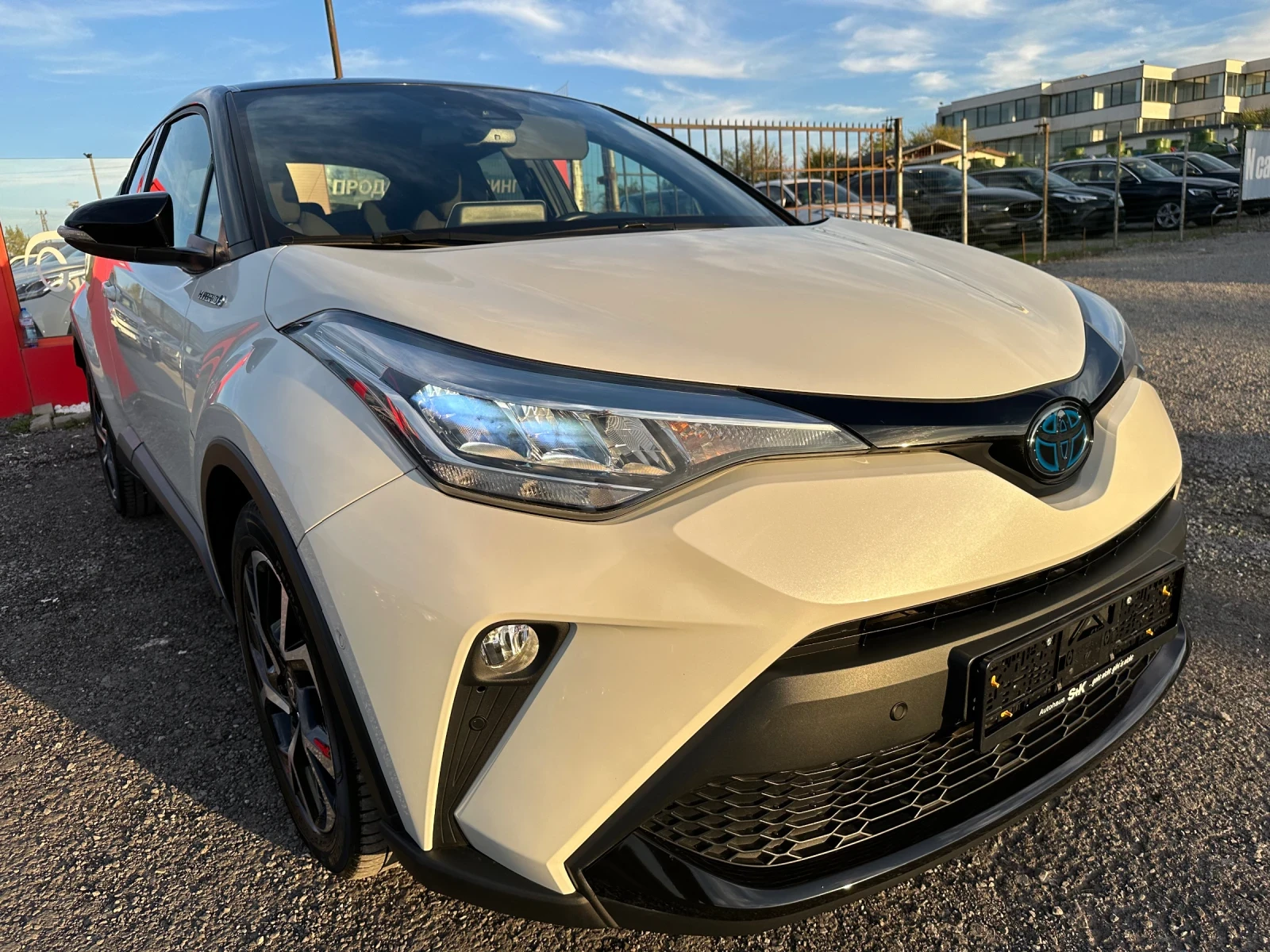 Toyota C-HR 2.0 HYBRID 184K.C ГЕРМАНИЯ ГАРАНЦИЯ!!! - изображение 3