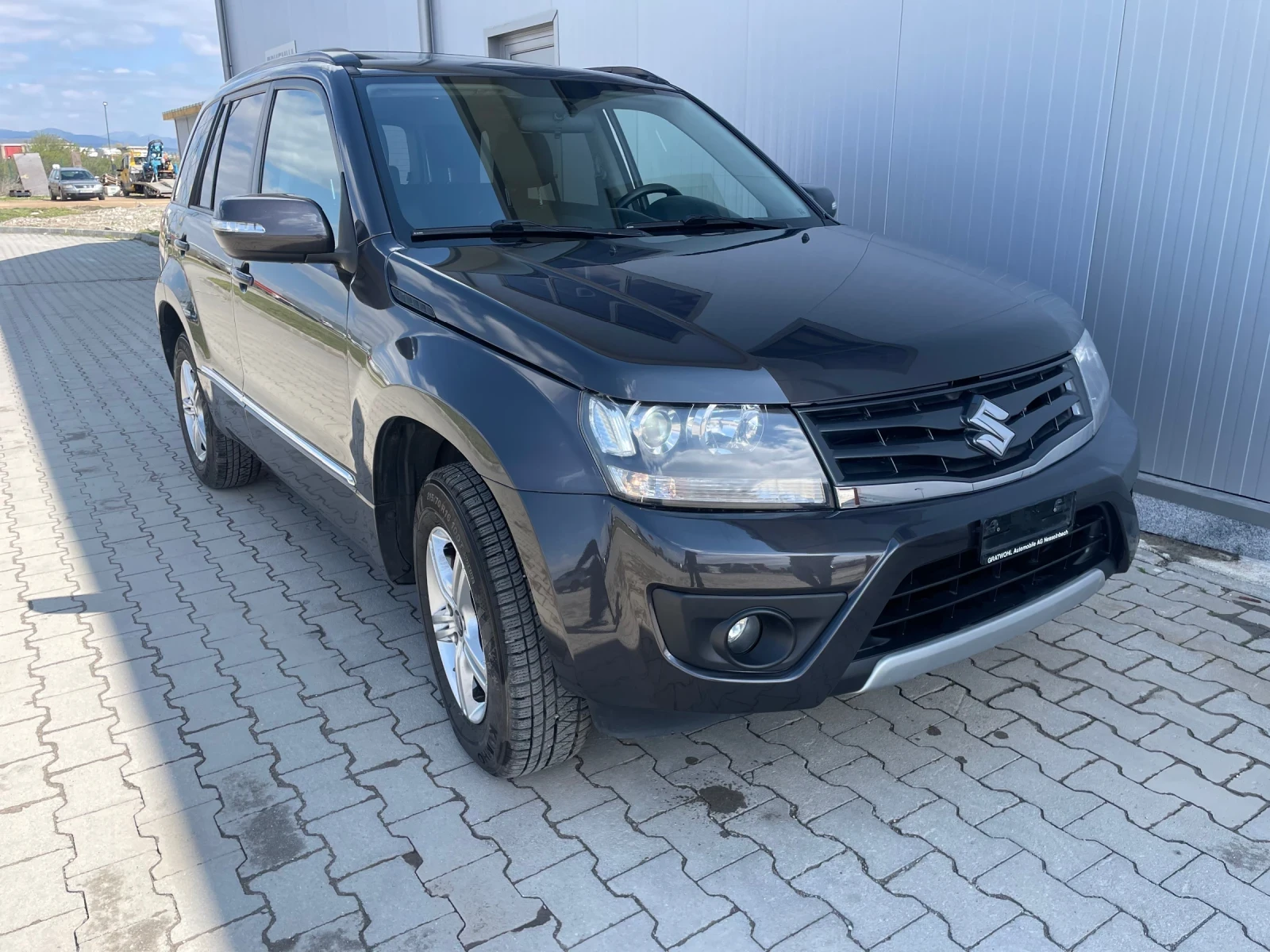 Suzuki Grand vitara 2.4i/Автоматик/Камера/SWISS - изображение 9