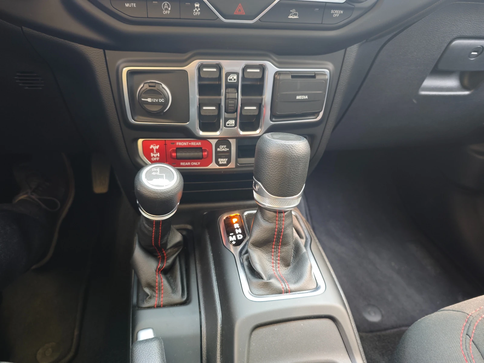 Jeep Wrangler Rubicon 2.0T New 4700km. - изображение 9