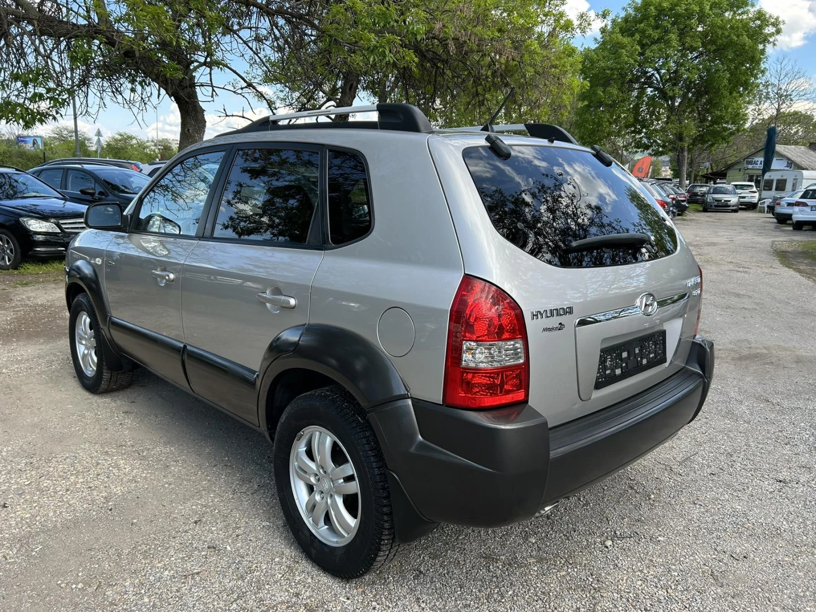 Hyundai Tucson 2.0 CRDI 140 К.С 6 СКОРОСТИ - изображение 6