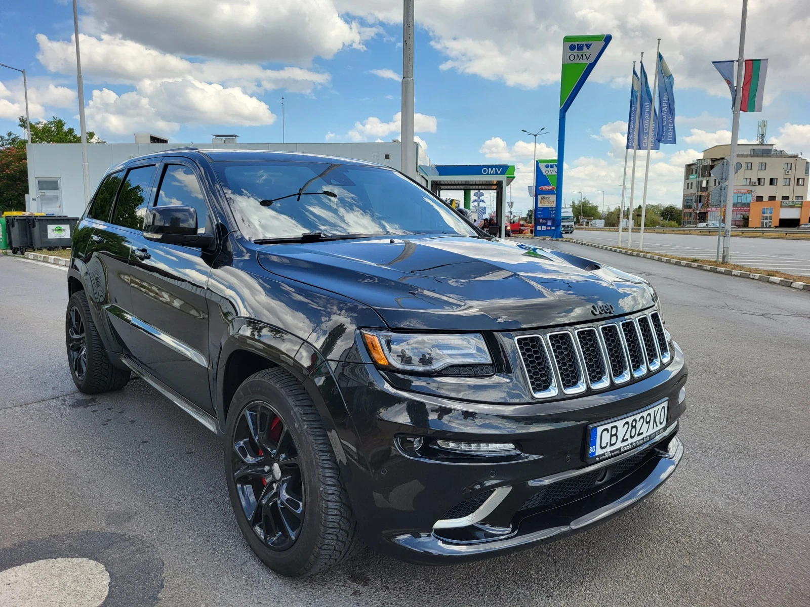Jeep Grand cherokee SRT 6.4 V8 475 KC  - изображение 3