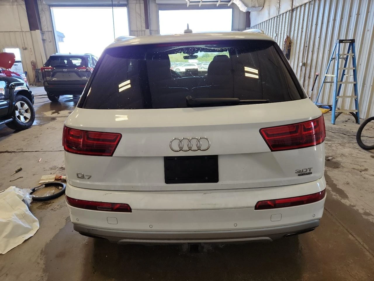 Audi Q7 QUATTRO * PRESTIGE * NAV * CAMERA * ПОДГРЕВ - изображение 6