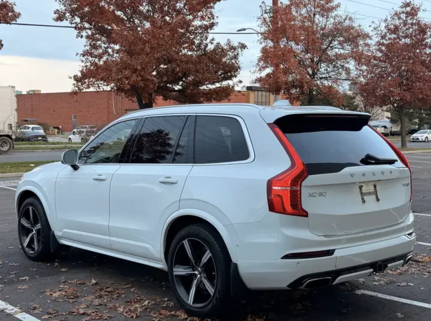 Volvo Xc90 2019 Volvo XC90 T6 R-Design - изображение 3