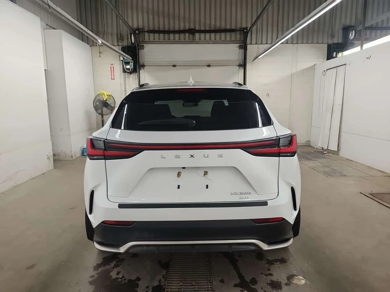 Lexus NX 350 F-Sport * Без инциденти * CARFAX * , снимка 5 - Автомобили и джипове - 54121825