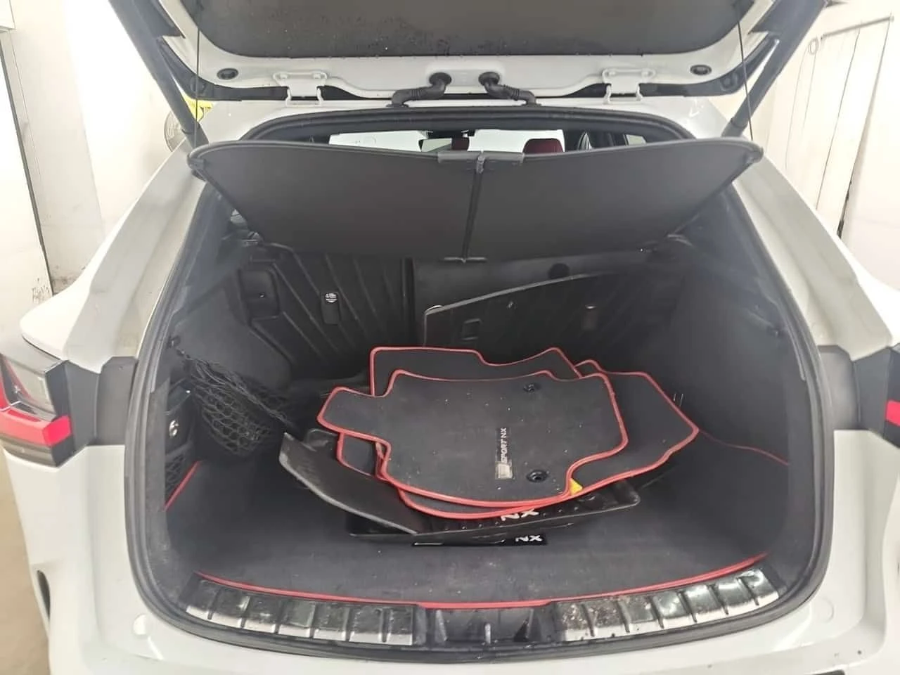 Lexus NX 350 F-Sport * Без инциденти * CARFAX * , снимка 13 - Автомобили и джипове - 54121825