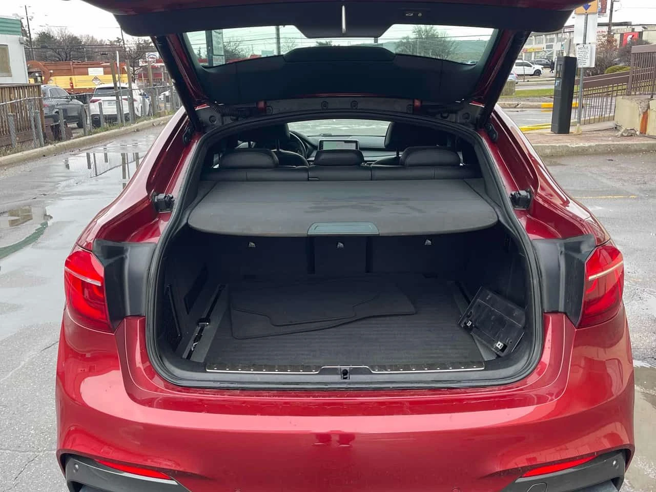 BMW X6 * xDrive50i * HEAD-UP * ��������� * ���� * 360 *  | Mobile.bg � ����������� 7