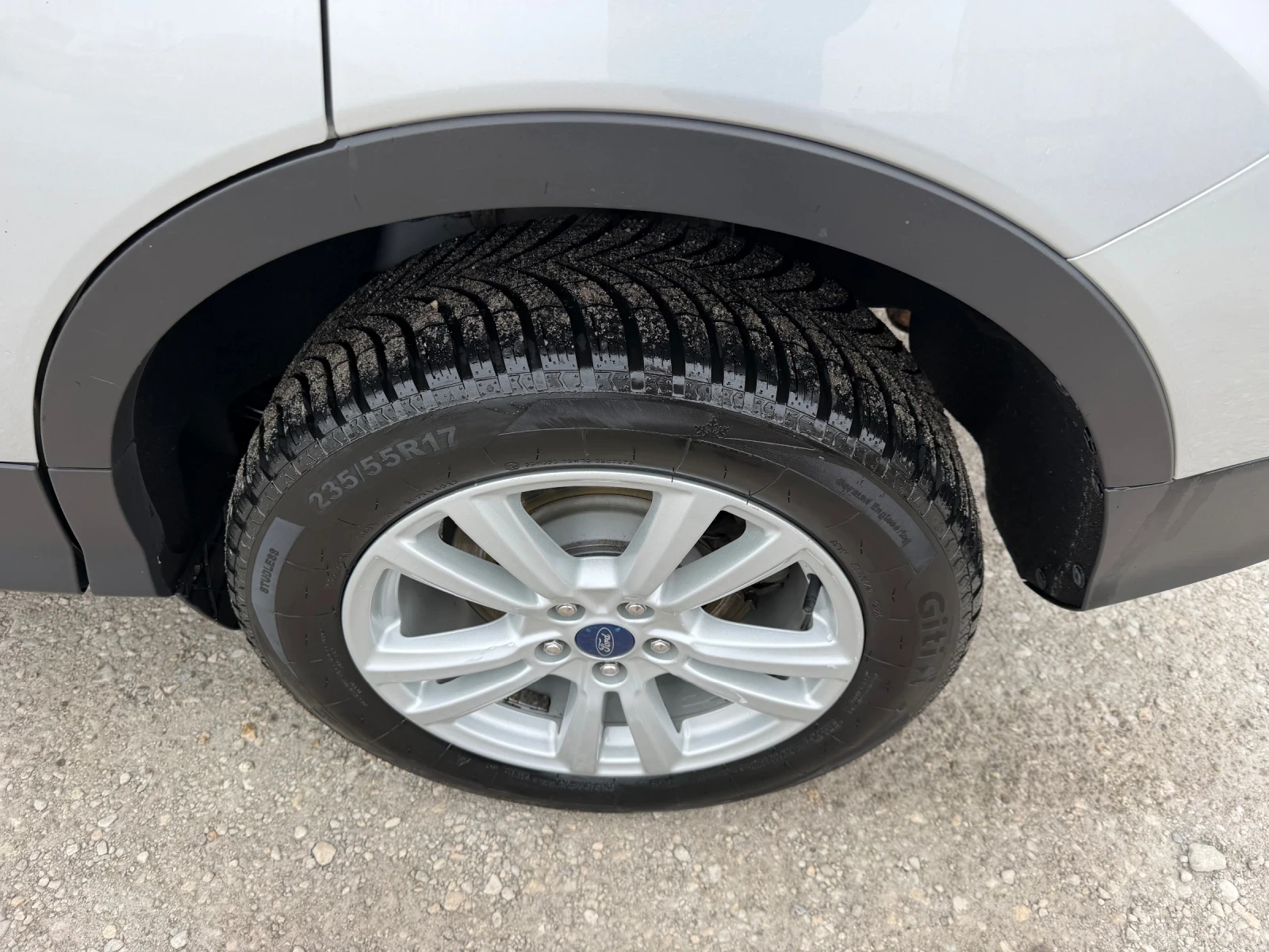 Ford Kuga 1.5 cdti автоматик, снимка 5 - Автомобили и джипове - 54268966