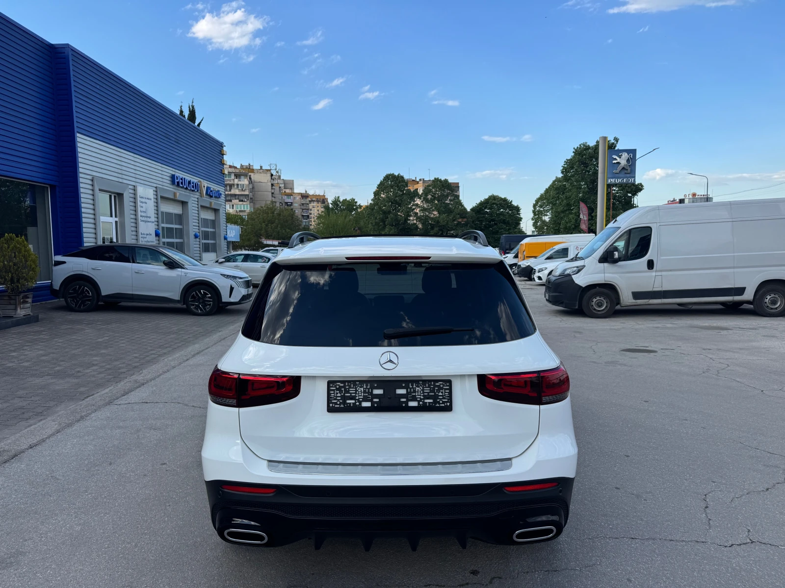 Mercedes-Benz GLB AMG premium plus= панорама, снимка 4 - Автомобили и джипове - 54349945