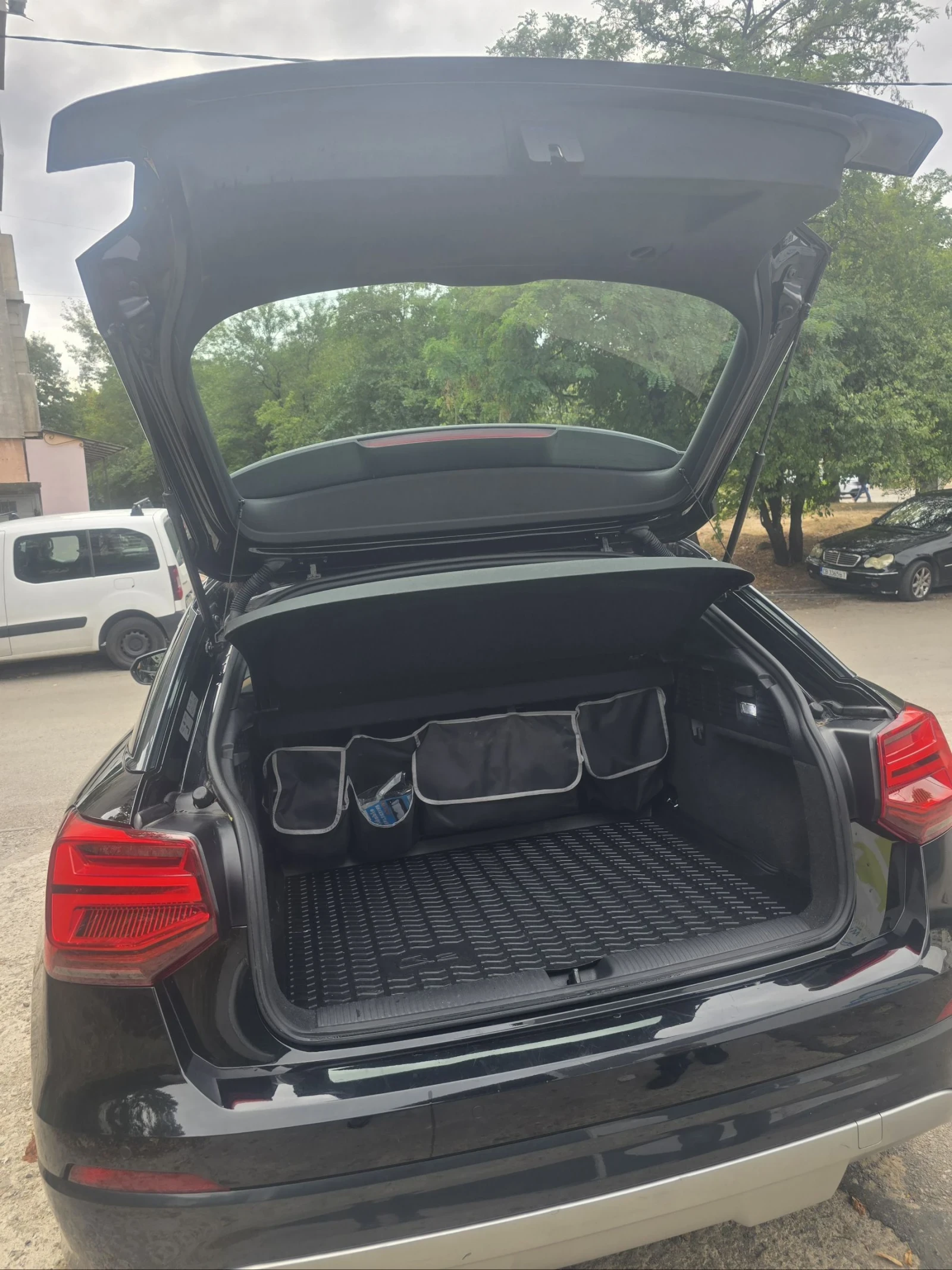 Audi Q2, снимка 8 - Автомобили и джипове - 54653843