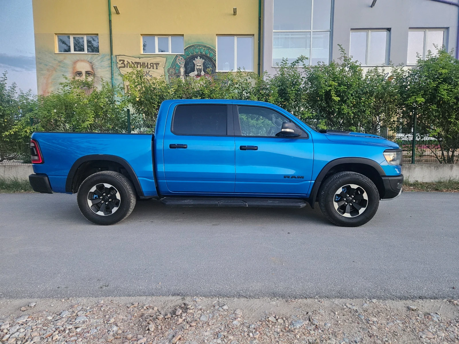 Dodge RAM 1500 2022 RAM 1500 REBEL 5.7 HEMI 4x4, снимка 8 - Автомобили и джипове - 55306511
