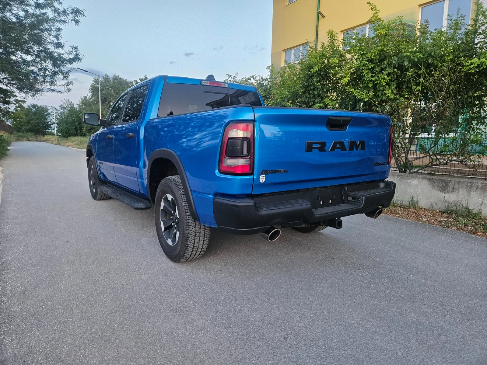 Dodge RAM 1500 2022 RAM 1500 REBEL 5.7 HEMI 4x4, снимка 6 - Автомобили и джипове - 55306511