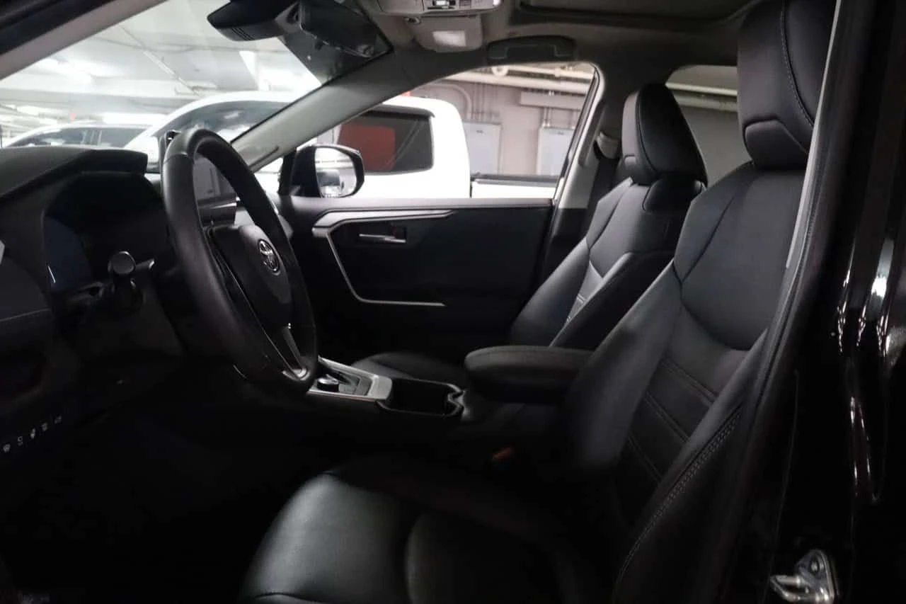 Toyota Rav4 Limited / 360 / JBL / АВТОКРЕДИТ / CARFAX , снимка 5 - Автомобили и джипове - 55500195