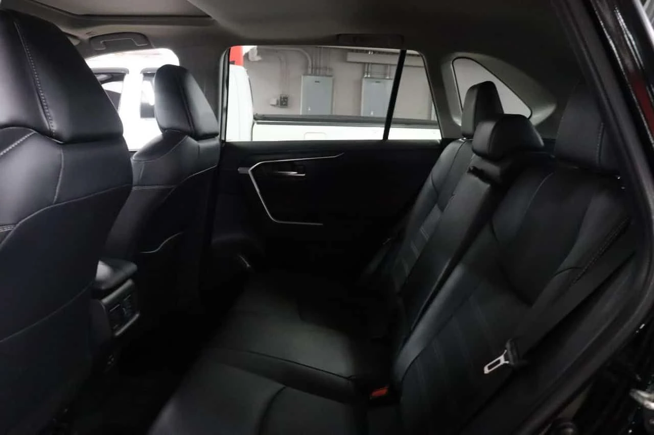 Toyota Rav4 Limited / 360 / JBL / АВТОКРЕДИТ / CARFAX , снимка 10 - Автомобили и джипове - 55500195
