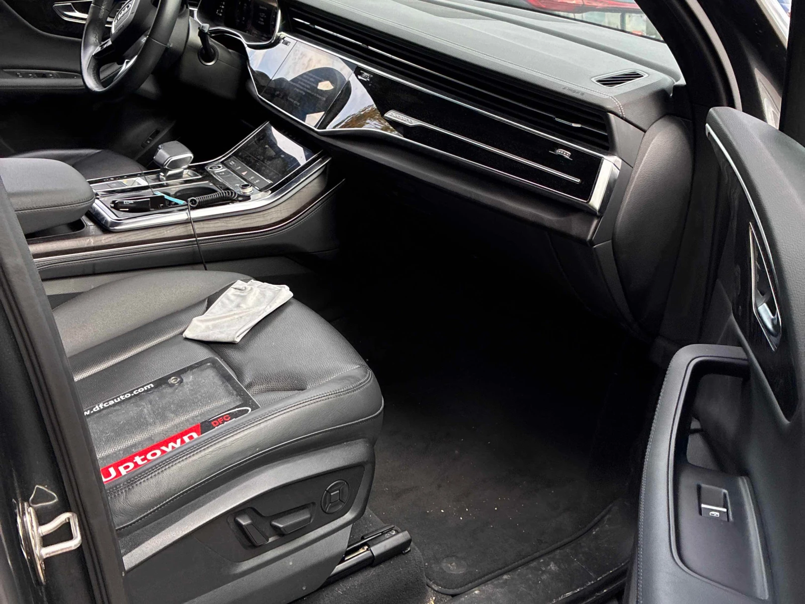 Audi Q7 * ОТ ПРЕДСТАВИТЕЛСТО НА АУДИ * АВТОКРЕДИТ, снимка 15 - Автомобили и джипове - 55962628