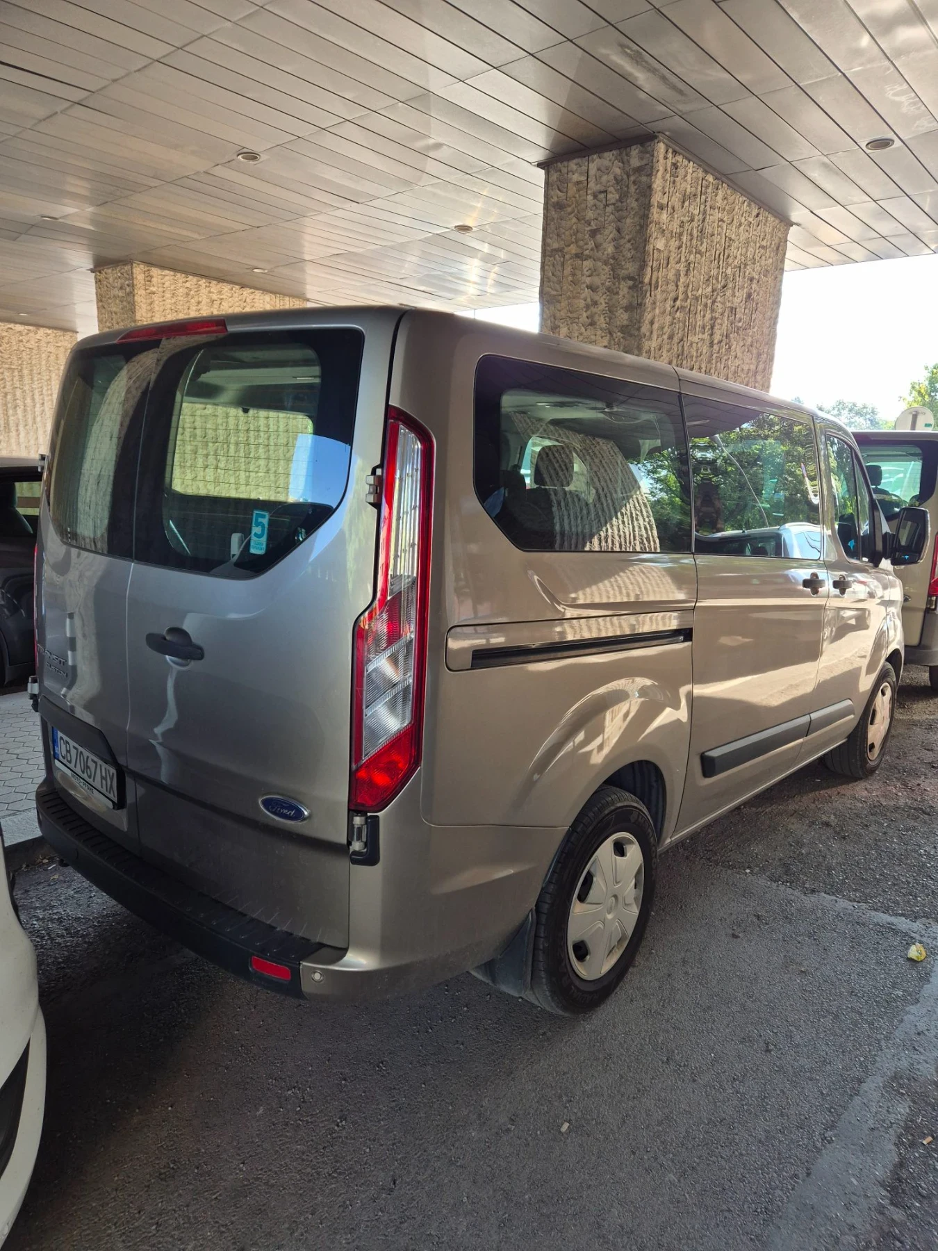 Ford Transit Custom 1995 кубика, пътнически, снимка 3 - Бусове и автобуси - 55569552