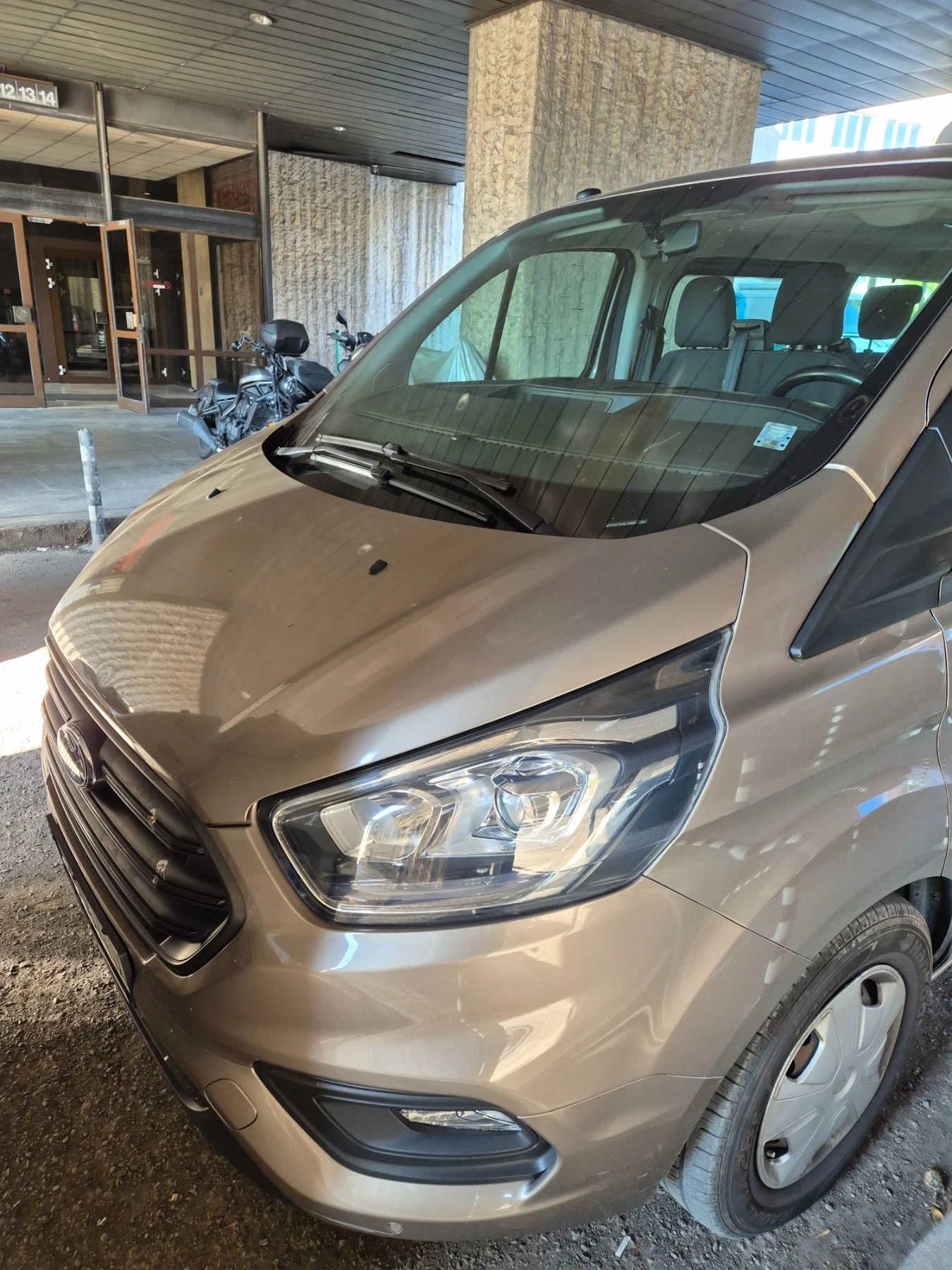 Ford Transit Custom 1995 кубика, пътнически