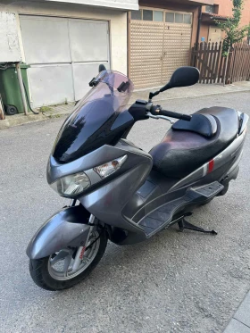 Suzuki Burgman, снимка 1