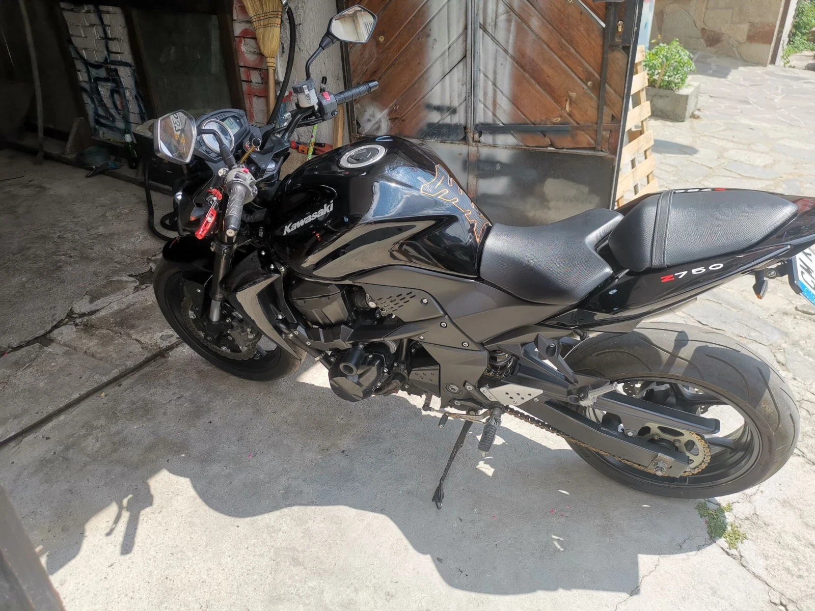 Kawasaki Z 750 | Mobile.bg   1