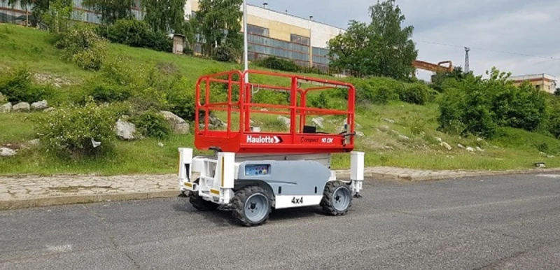 Автовишка Друга марка Haulotte Compact 10DX  4x4, снимка 2 - Индустриална техника - 49527293