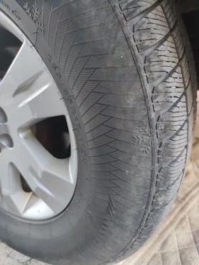 Гуми Зимни 265/65R17, снимка 8 - Гуми и джанти - 47640078