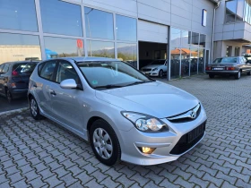 Hyundai I30 1.6 CRDi !! 6-скорости !!, снимка 2