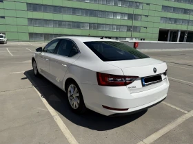 Skoda Superb 2.0 TDI (190 к.с.) | Изрядна, снимка 4