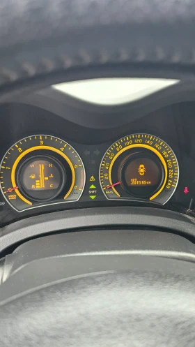 Toyota Auris 2.D4D, снимка 9