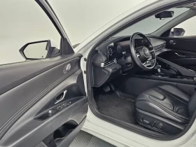 Hyundai Elantra, снимка 10