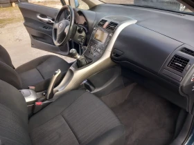 Toyota Auris 2.0 d4d 126 ks 6 sk navi, снимка 9