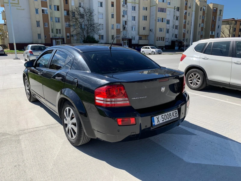 Dodge Avenger, снимка 1 - Автомобили и джипове - 45116988