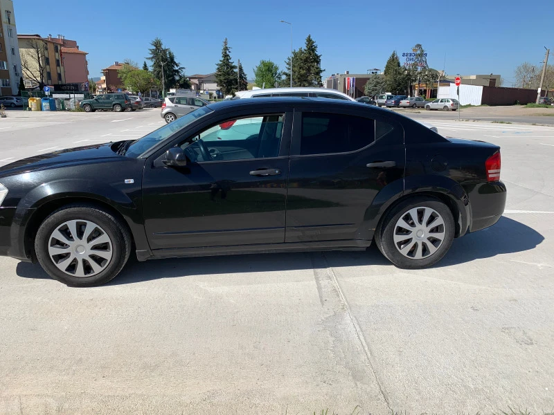 Dodge Avenger, снимка 4 - Автомобили и джипове - 45116988