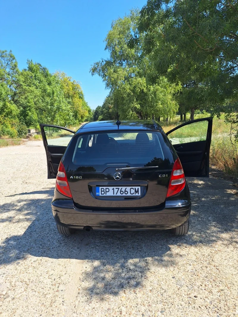 Mercedes-Benz A 180, снимка 4 - Автомобили и джипове - 47571756