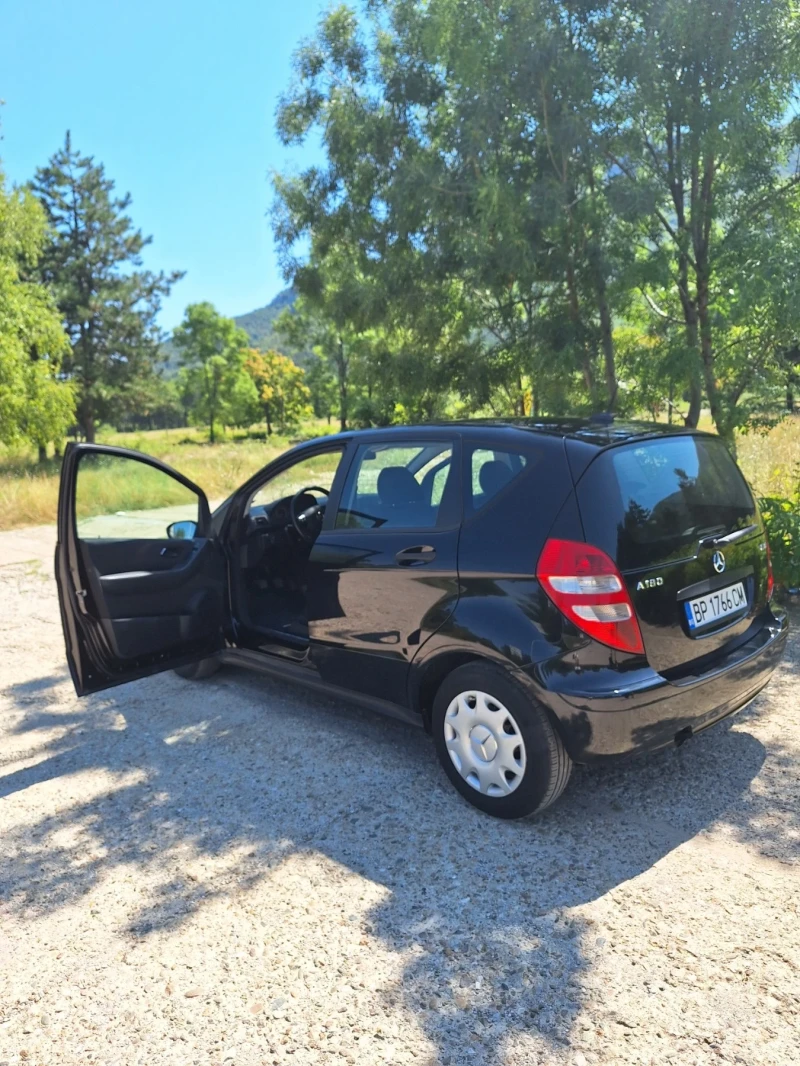 Mercedes-Benz A 180, снимка 3 - Автомобили и джипове - 47571756