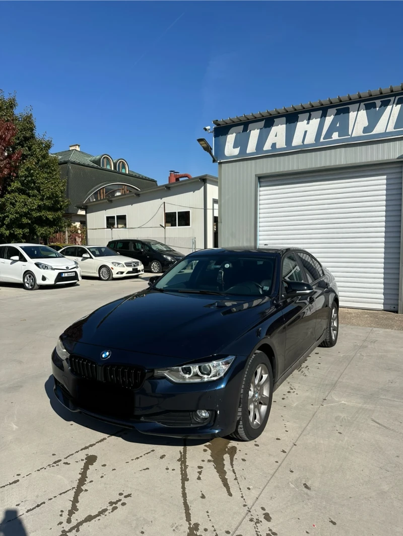 BMW 320 Xdrive, снимка 11 - Автомобили и джипове - 47690055