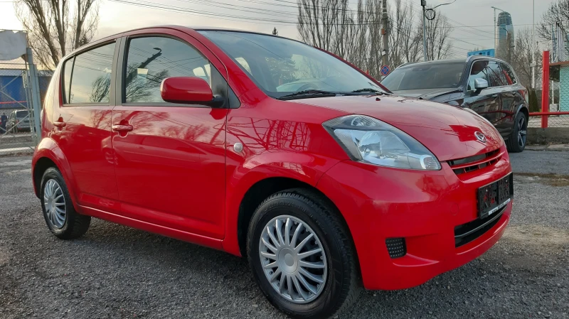 Daihatsu Sirion 4x4-1.3, снимка 7 - Автомобили и джипове - 48395707