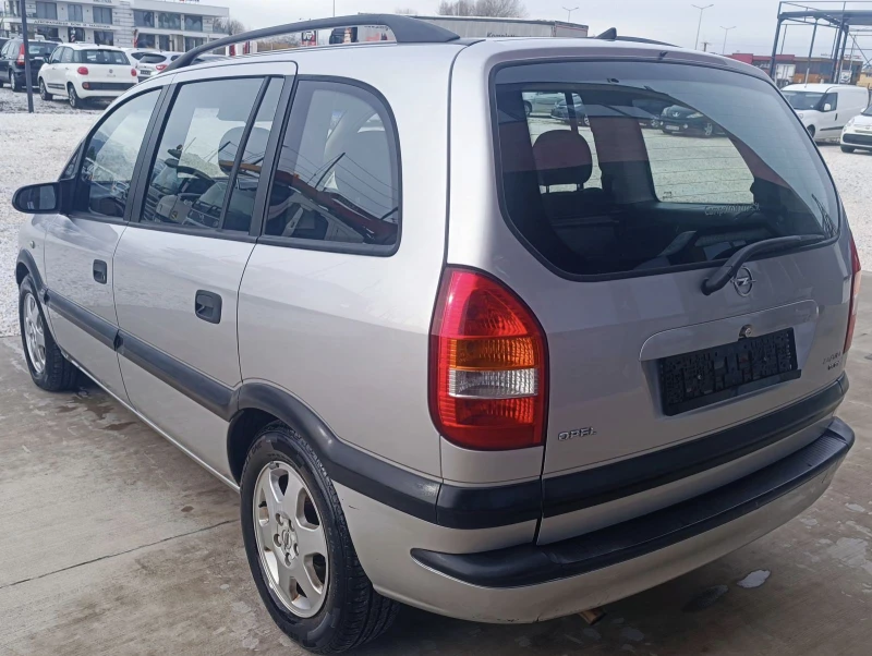 Opel Zafira 1.8 Бенз/ГАЗ, снимка 6 - Автомобили и джипове - 48471831