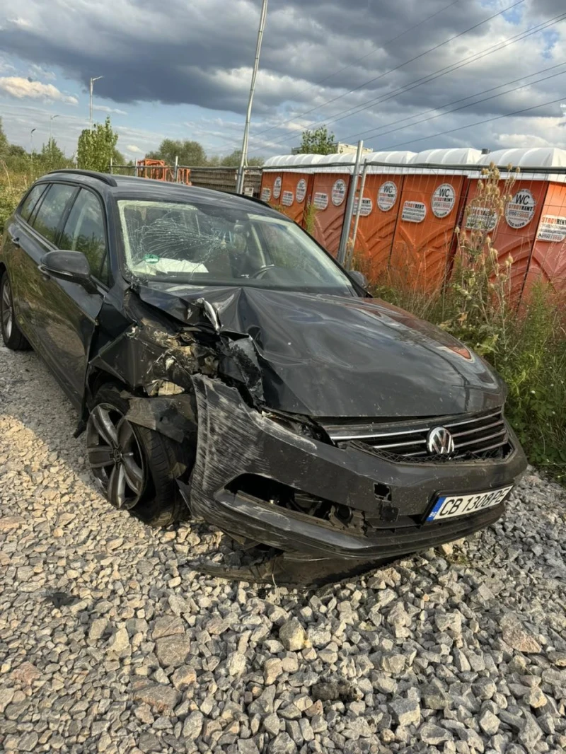 VW Passat, снимка 1 - Автомобили и джипове - 48720081