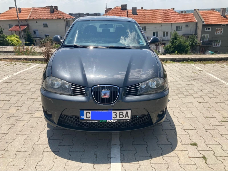 Seat Ibiza 1.4 86к.с. + ГАЗ + Климатик + 2 ключа, снимка 2 - Автомобили и джипове - 49035745