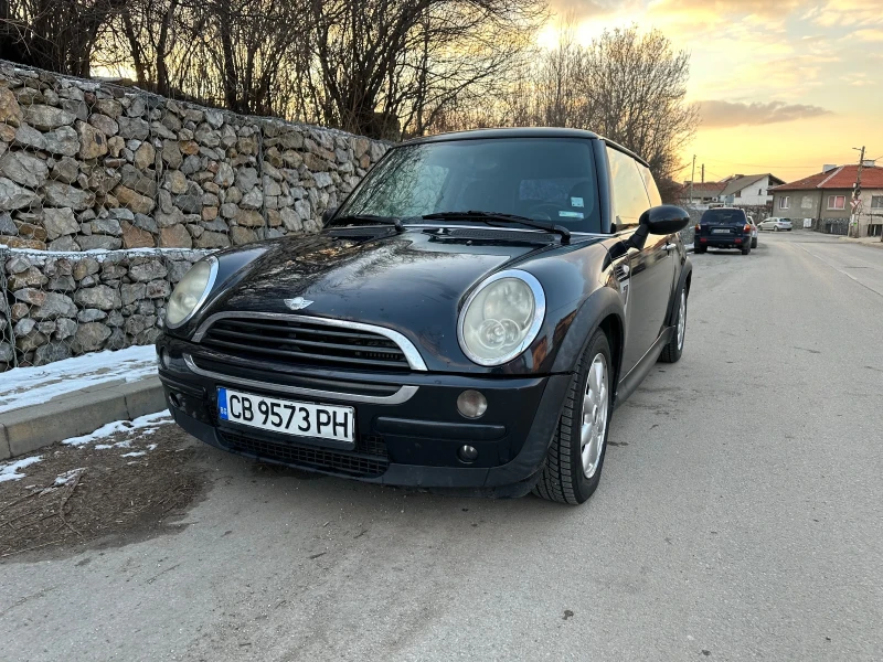 Mini D one 1.4 D4D, снимка 1 - Автомобили и джипове - 49199333