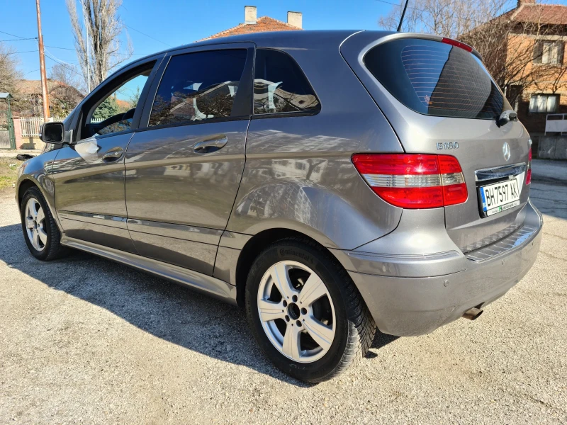 Mercedes-Benz B 180 1.9TD, снимка 11 - Автомобили и джипове - 49348159