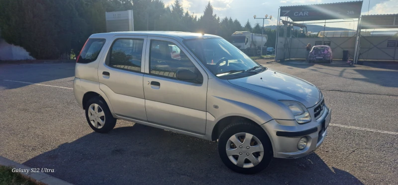 Subaru Justy, снимка 14 - Автомобили и джипове - 51501831