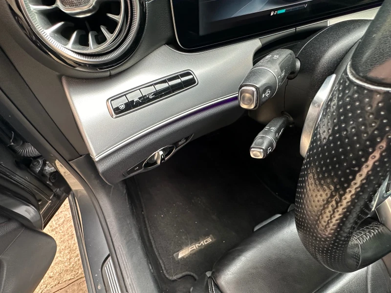 Mercedes-Benz E 220 AMG Coupe 9 G tronic, снимка 10 - Автомобили и джипове - 52575175