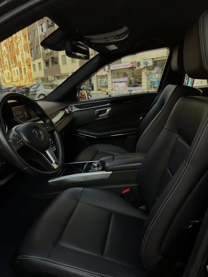 Mercedes-Benz E 400 С възможност за ЛИЗИНГ !, снимка 6 - Автомобили и джипове - 52331936