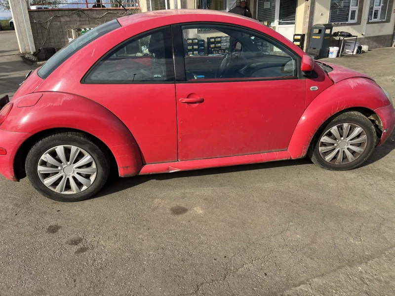 VW Beetle 2.0, снимка 2 - Автомобили и джипове - 52534925